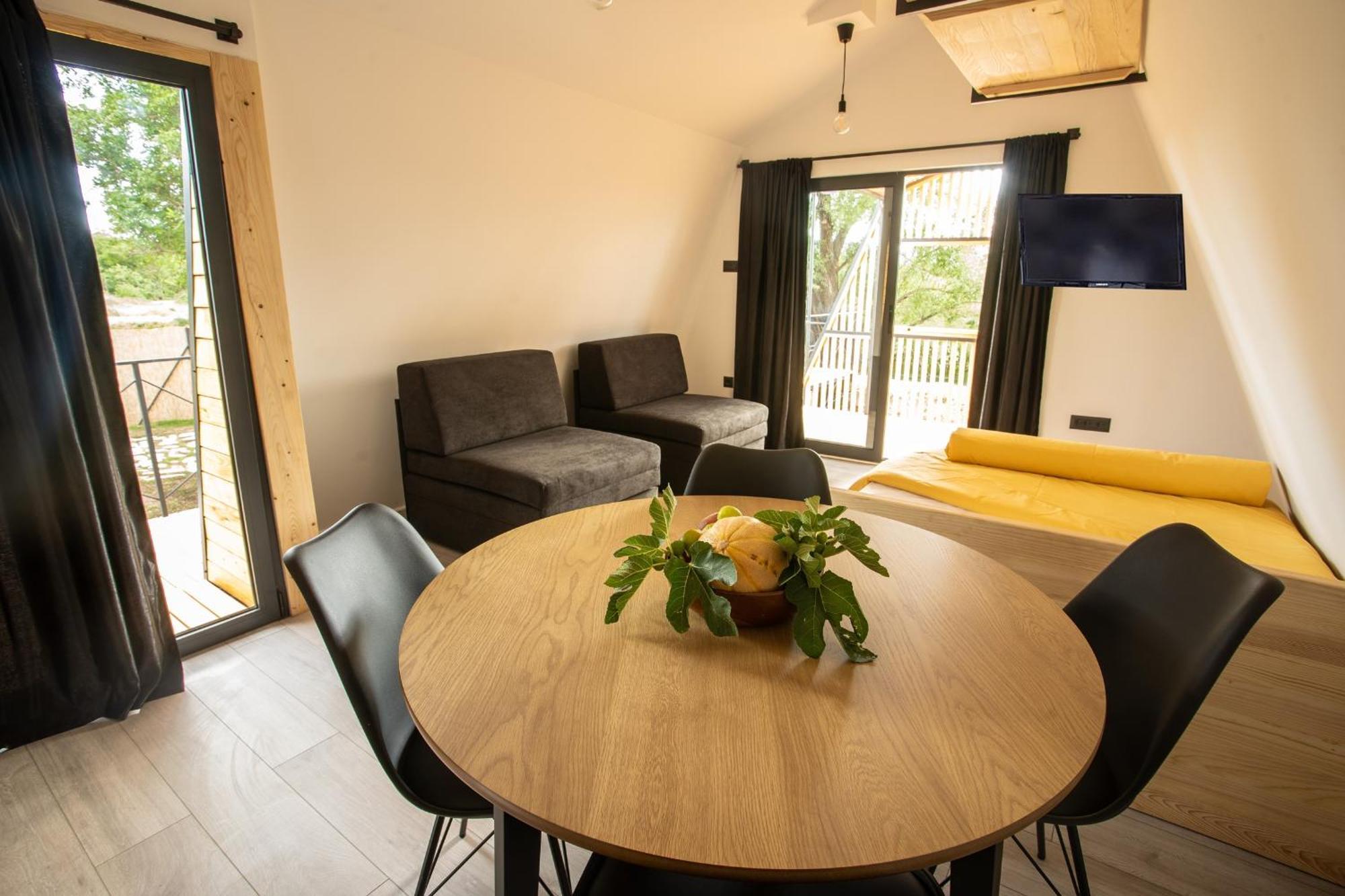 Glamping House Two Rivers يوبوسكي المظهر الخارجي الصورة